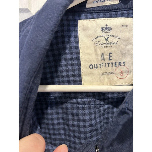 AE American Eagle Navy Blue Flannel Lined Button Down Shirt Mens Size Large - Picture 5 of 7